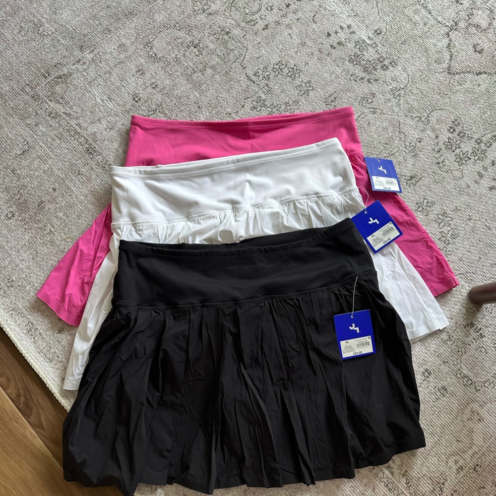 (3) tennis skirts. NWT. Joy Lab. xl